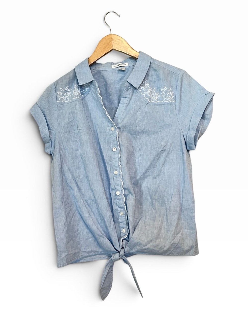 Hannah Chambray Western Front Tie Button Front Collared Blouse Size Medium